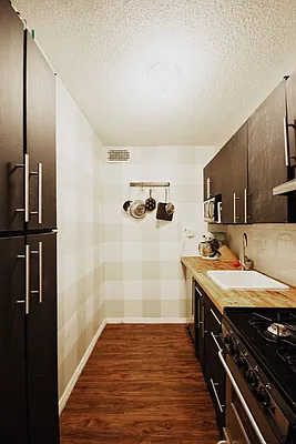 Sold by Compass | media 10