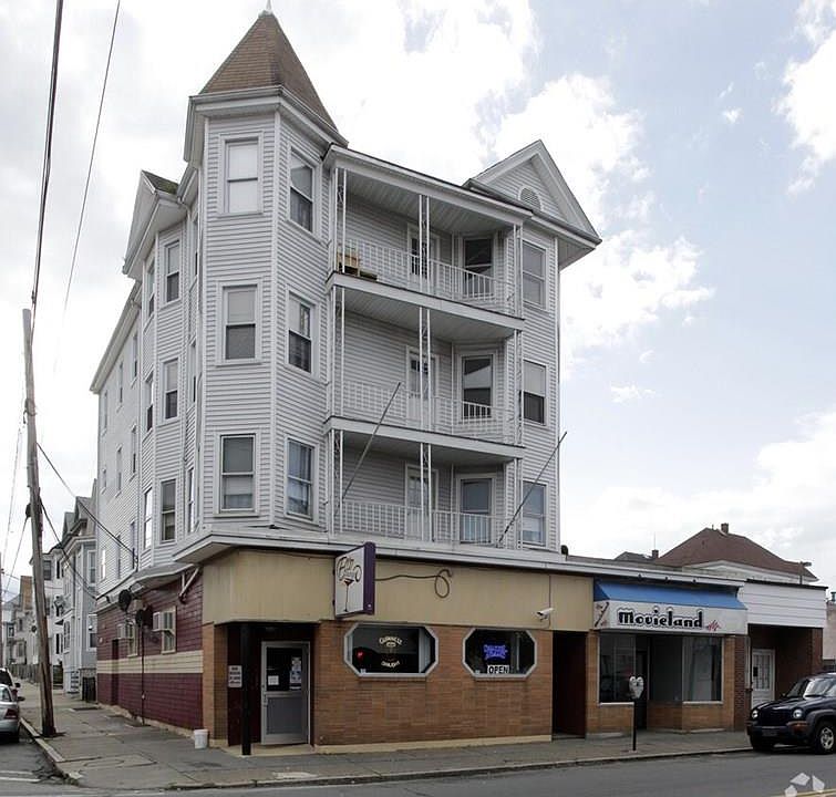 1st image of 1669-1673 Acushnet Ave