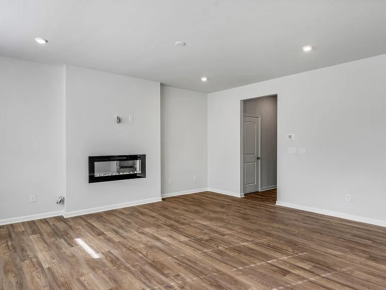 2034 Blue Sky Meadows Dr — Photo 16