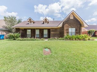821 Canberra Rd, Lafayette, LA 70503
