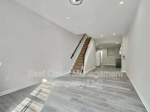 705 N Port St, Baltimore, MD 21205