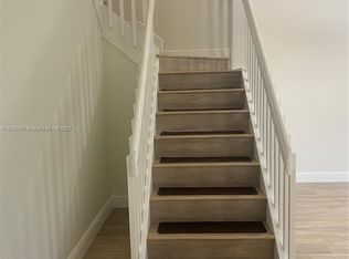 14713 SW 13th St, Hollywood, FL 33027