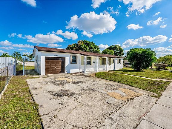 3rd image of 20901 NW 27th Ct