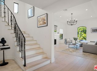 1300 Carmona Ave, Los Angeles, CA 90019