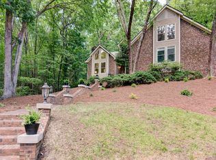 201 Red Bud Ln, Chapel Hill, NC 27514
