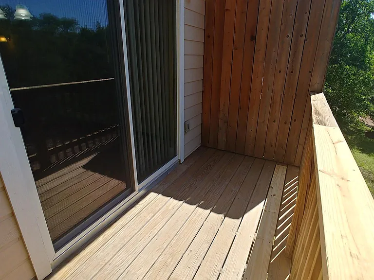 607 Creek Dr — Photo 19