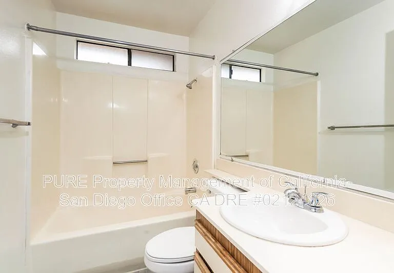 3888 San Ramon Dr #20 — Photo 9