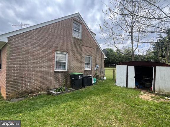 2nd image of 11914 Wesley Dr