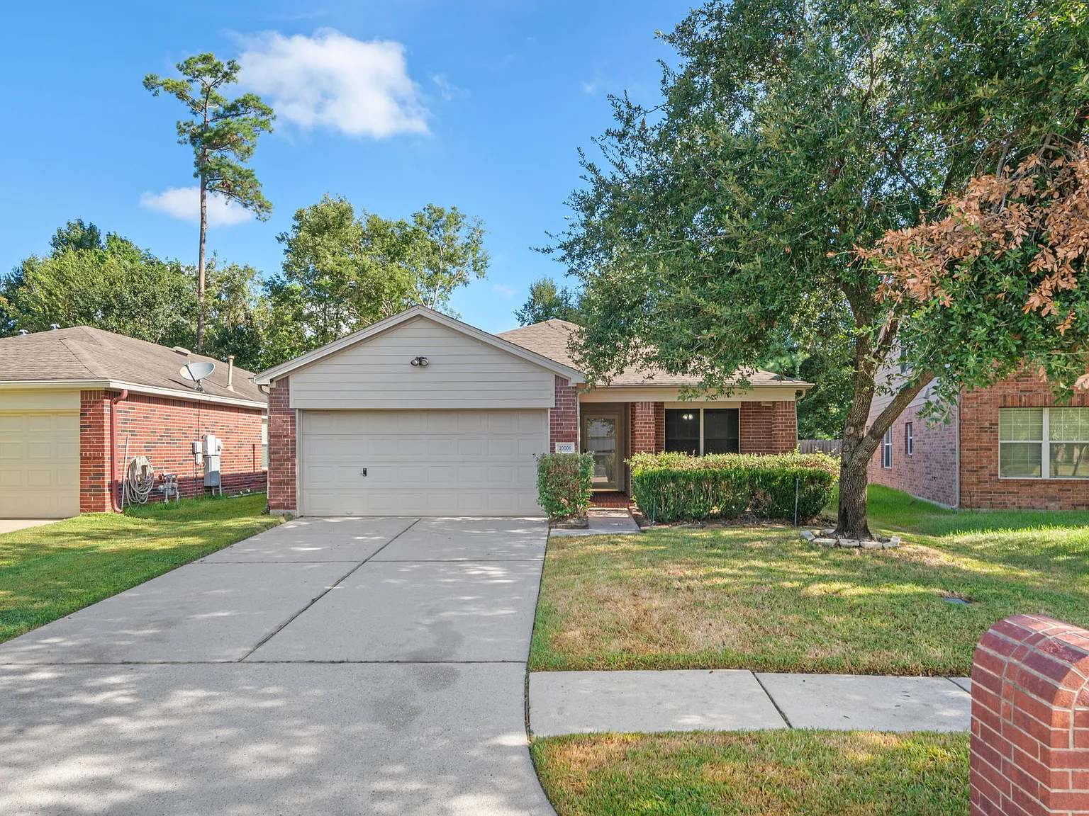 4 bed, 1590 sqft, $4,450 — Photo 4