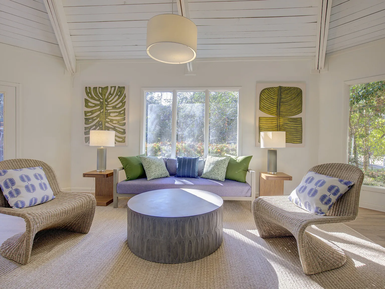 Montecito — Photo 2
