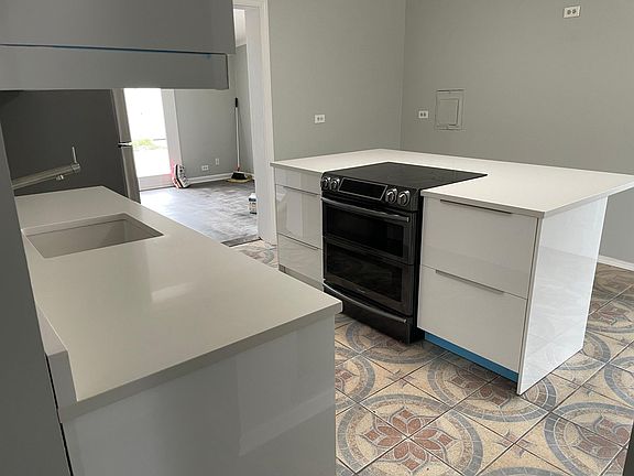 4th image of 7844 W 41st Pl
