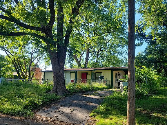 3rd image of 505 Orchard Ln