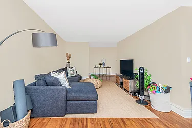 3201 Grand Concourse, #2E