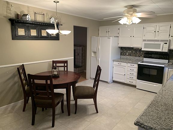 3rd image of 280 Greenfield Ave