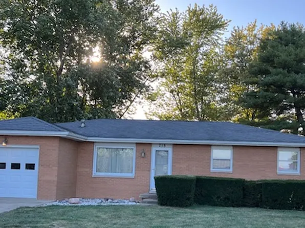 718 S East St, Homer, IL 61849