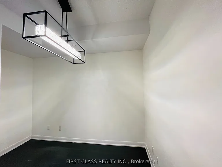 5168 Yonge St #Penthouse 305 — Photo 16