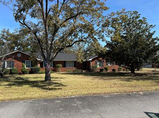 104 Sunset Dr, Vidalia, GA 30474