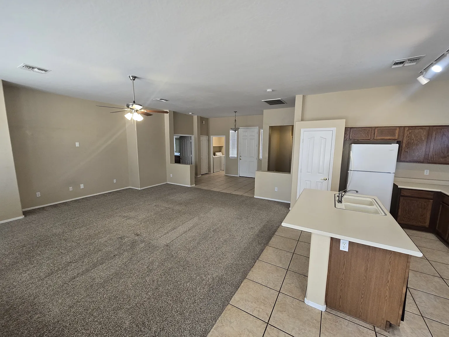 1580 North Racine Court - 1 — Photo 3