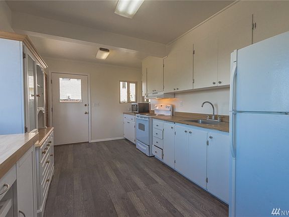 5th image of 24208 25th Ave S