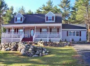 17 Hemlock Dr, Schroon Lake, NY 12870