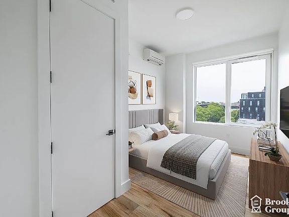 4th image of 2258 Fulton St Unit 6E