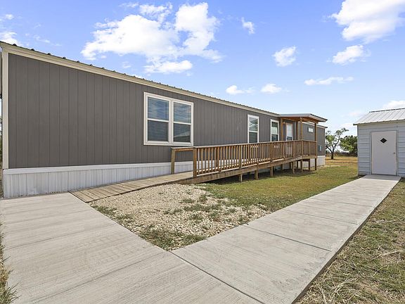 4th image of 7983B Highway 84 N