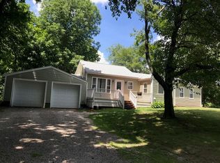 809 Farnum Pike, North Smithfield, RI 02896