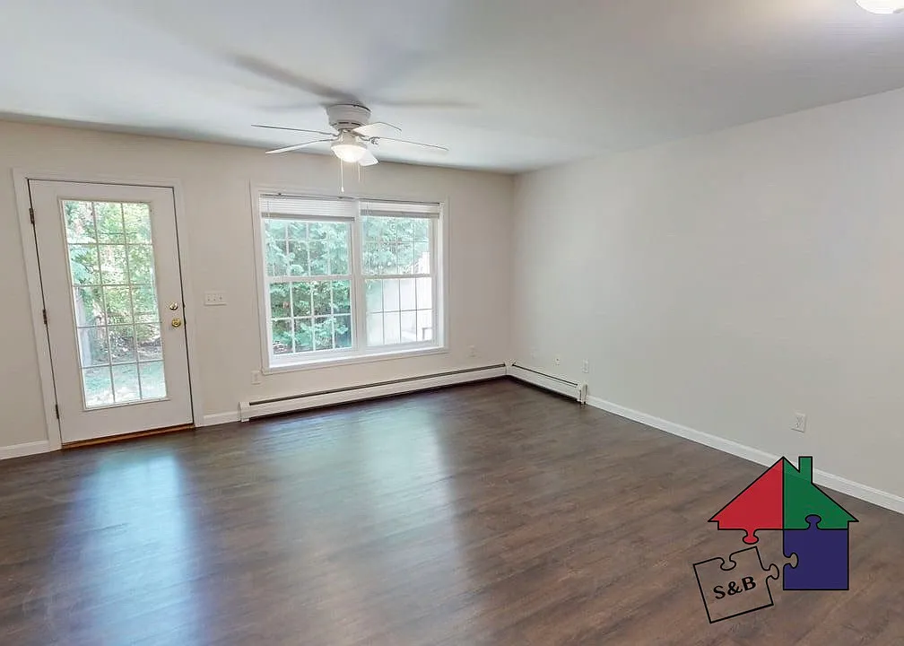 2 bed, 2.5 bath, 1691 sqft, $2,100 — Photo 1