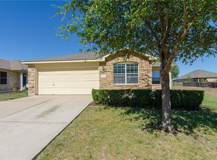 214 Almquist St, Hutto, TX 78634