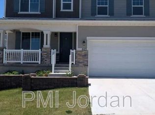 2123 N Wallflower Dr, Saratoga Springs, UT 84045