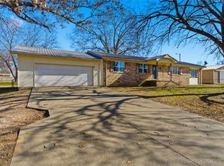 802 S Rodgers St, Vian, OK 74962