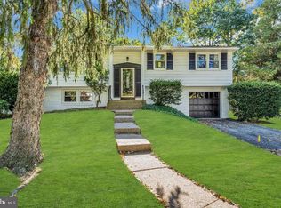 513 Rhode Island Ave, Cherry Hill, NJ 08002