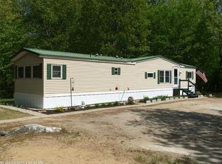 9 Hailys Ln, Oxford, ME 04270