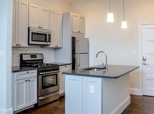 11 Newcomb St #6B, Boston, MA 02118