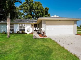 2624 NE 21st Ct, Cape Coral, FL 33909
