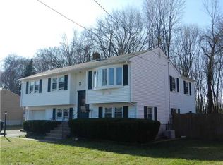 33 Jefferson Ln, East Hartford, CT 06118