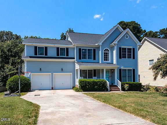 2nd image of 3319 Meadowrun Dr