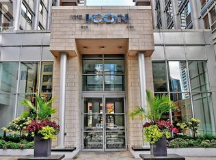 250 Wellington St W #926, Toronto, ON M5V 3P6