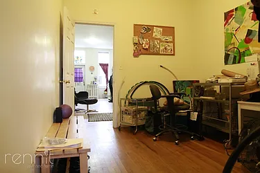 Rented by Rennit Inc.