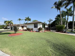 11601 SW 104th St, Miami, FL 33176