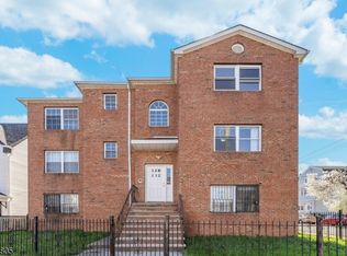 128 Leslie St, Newark, NJ