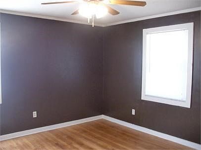 3rd image of 801 Langdale Dr