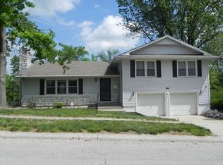 13006 E 49th St S, Independence, MO 64055
