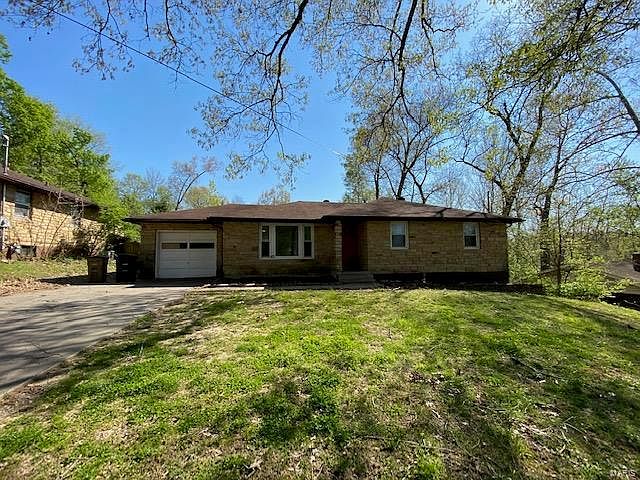 1st image of 2909 Lear Dr