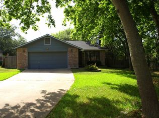 1111 N Riviera Cir, Cedar Park, TX 78613