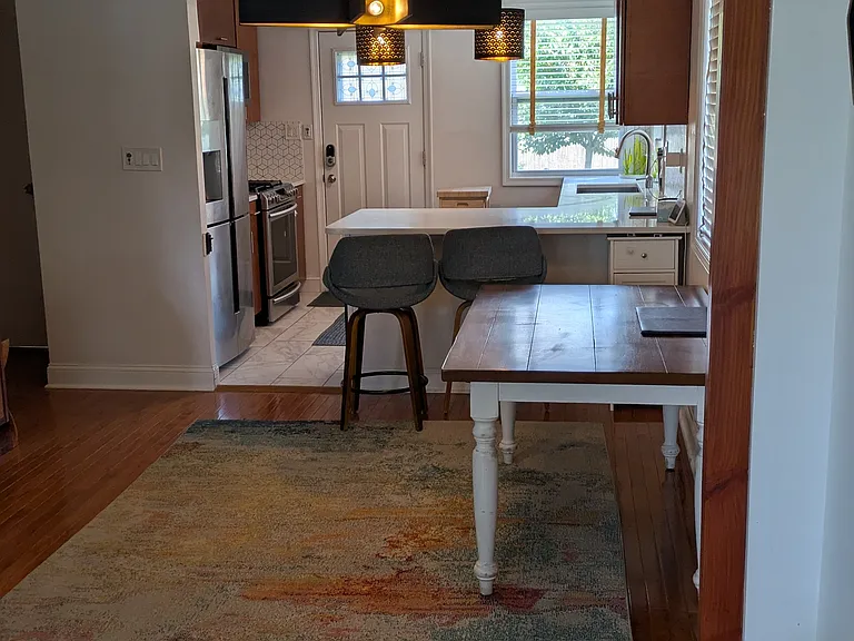 806 Hamilton St NE — Photo 12