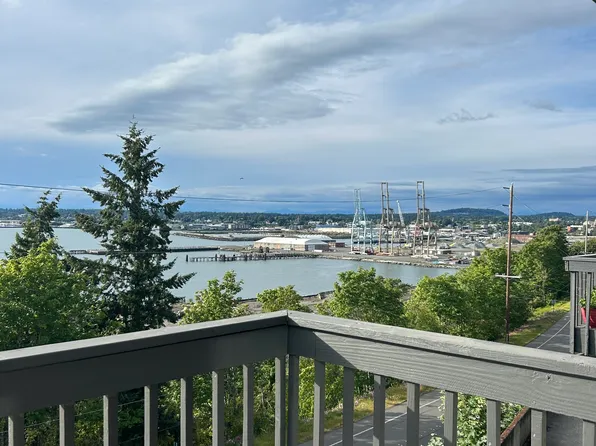 241 N State St #1, Bellingham, WA 98225