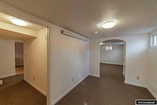 143 N Carrington Ave #B — Photo 5