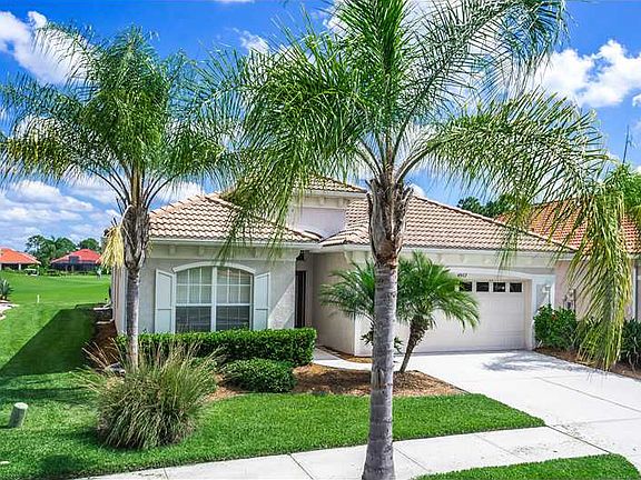 3rd image of 4907 Blue Heron Cir