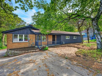 1775 Falls ROAD, Grafton, WI, 53024